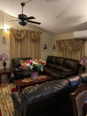 Cheerful 2bedroom 1bath, WIFI, Air Conditioning
